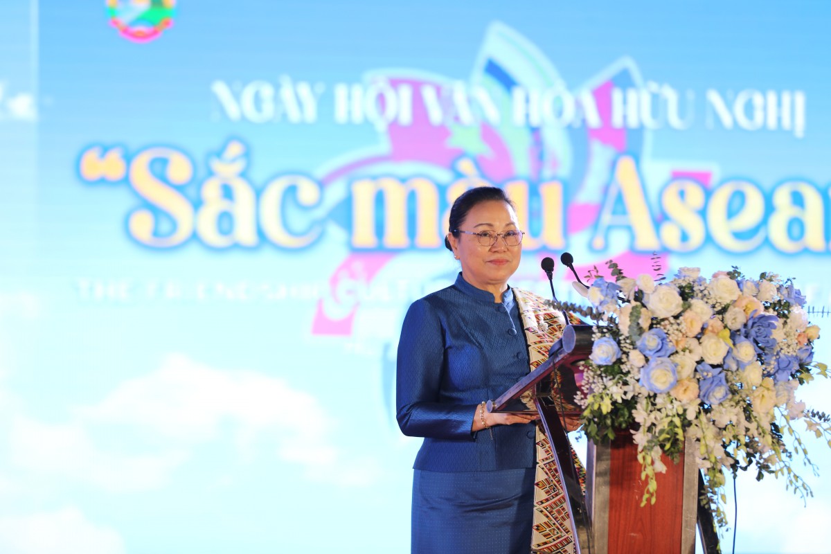 Sắc màu ASEAN hội tụ tại Hà Nội: Thắt chặt tình hữu nghị, hướng tới tương lai