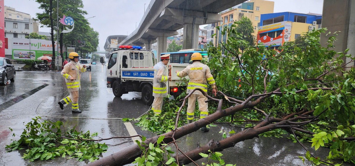 Hà Nội: Tuyên truyền để người dân biết, chủ động phòng, tránh bão số 3