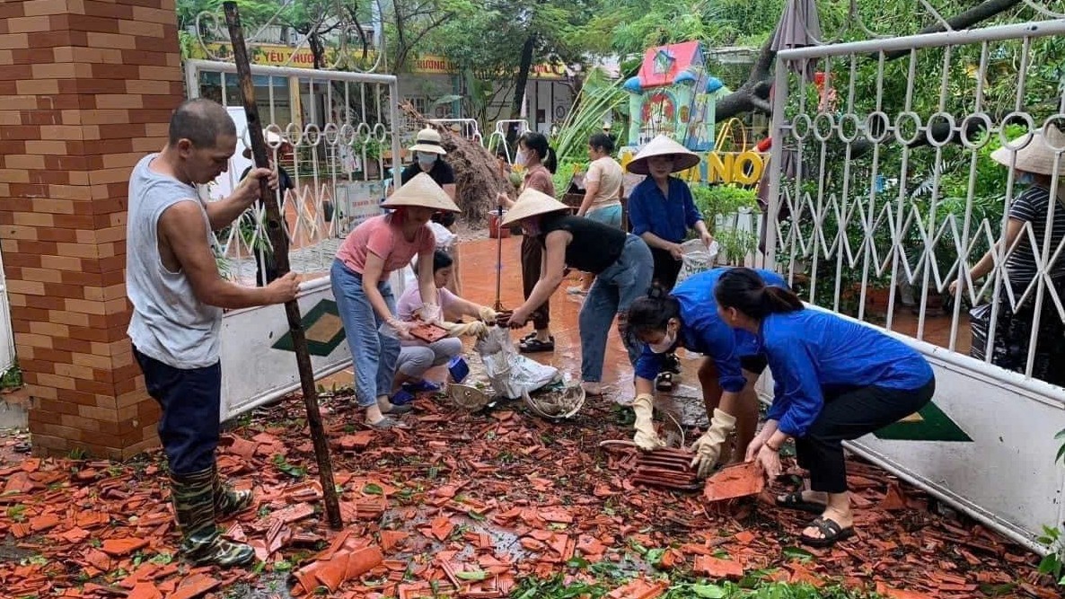 Toàn hệ thống chính trị huyện Thanh Trì chung sức khắc phục hậu quả bão số 3