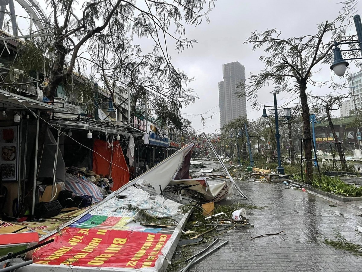 Thành phố Hồ Chí Minh hỗ trợ các địa phương phía Bắc khắc phục hậu quả bão số 3