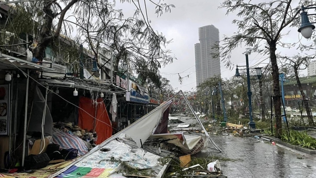 Thành phố Hồ Chí Minh hỗ trợ các địa phương phía Bắc khắc phục hậu quả bão số 3