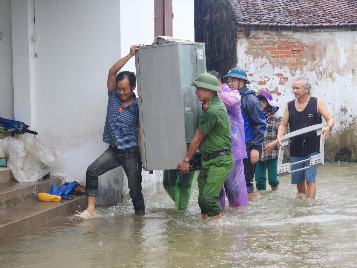 Huyện Chương Mỹ: Huy động hơn 5.000 người và 357 phương tiện ứng trực phòng, chống thiên tai