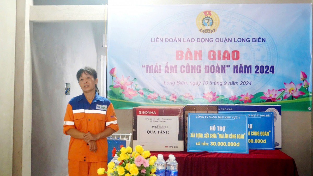 Trao tặng kinh phí xây dựng Mái ấm Công đoàn, giúp đoàn viên yên tâm trong mùa mưa bão