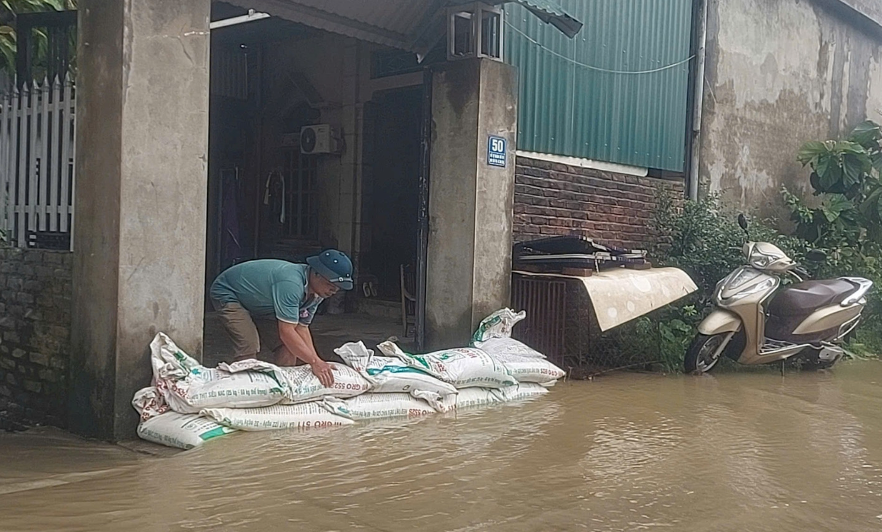 Huyện Chương Mỹ: Huy động hơn 5.000 người và 357 phương tiện ứng trực phòng, chống thiên tai