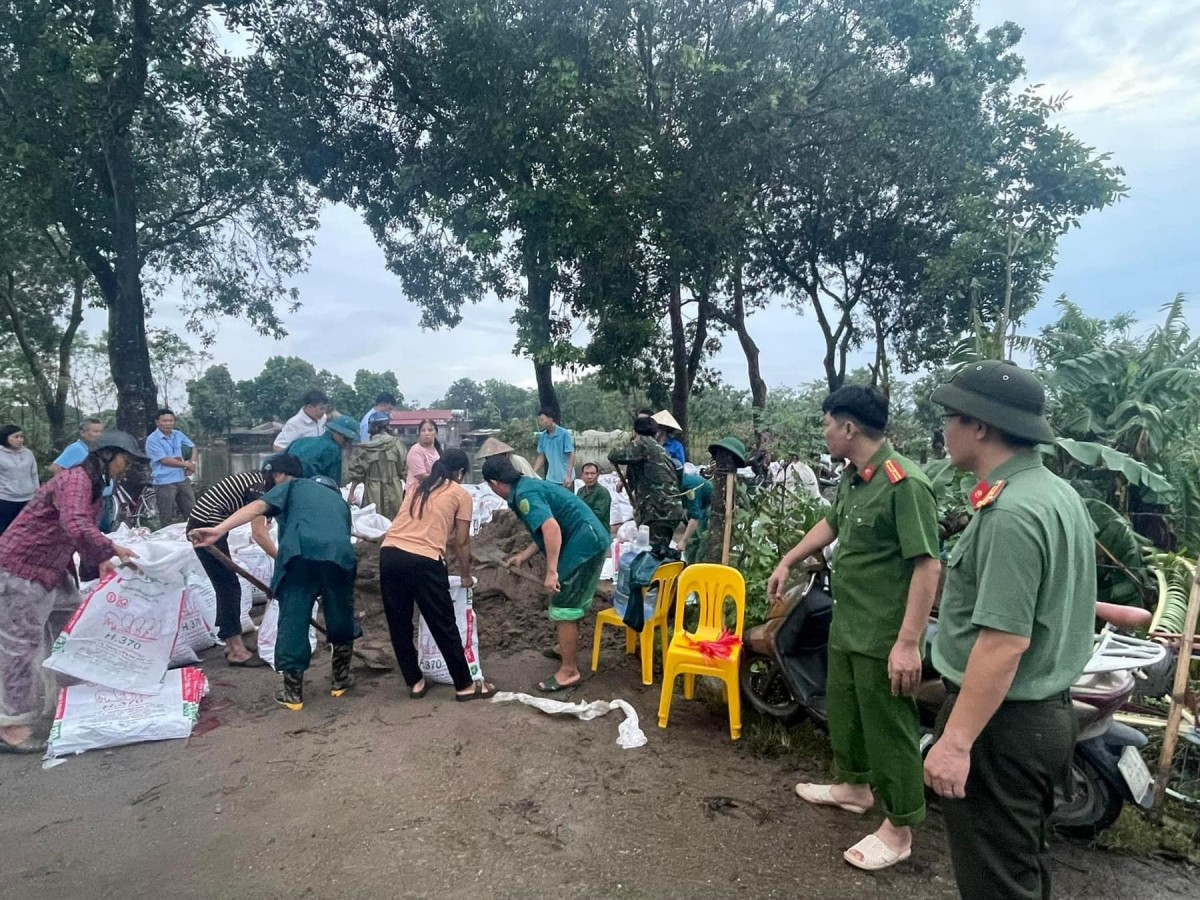 Huyện Ứng Hòa di dời 110 hộ dân ven sông Đáy đến nơi ở an toàn