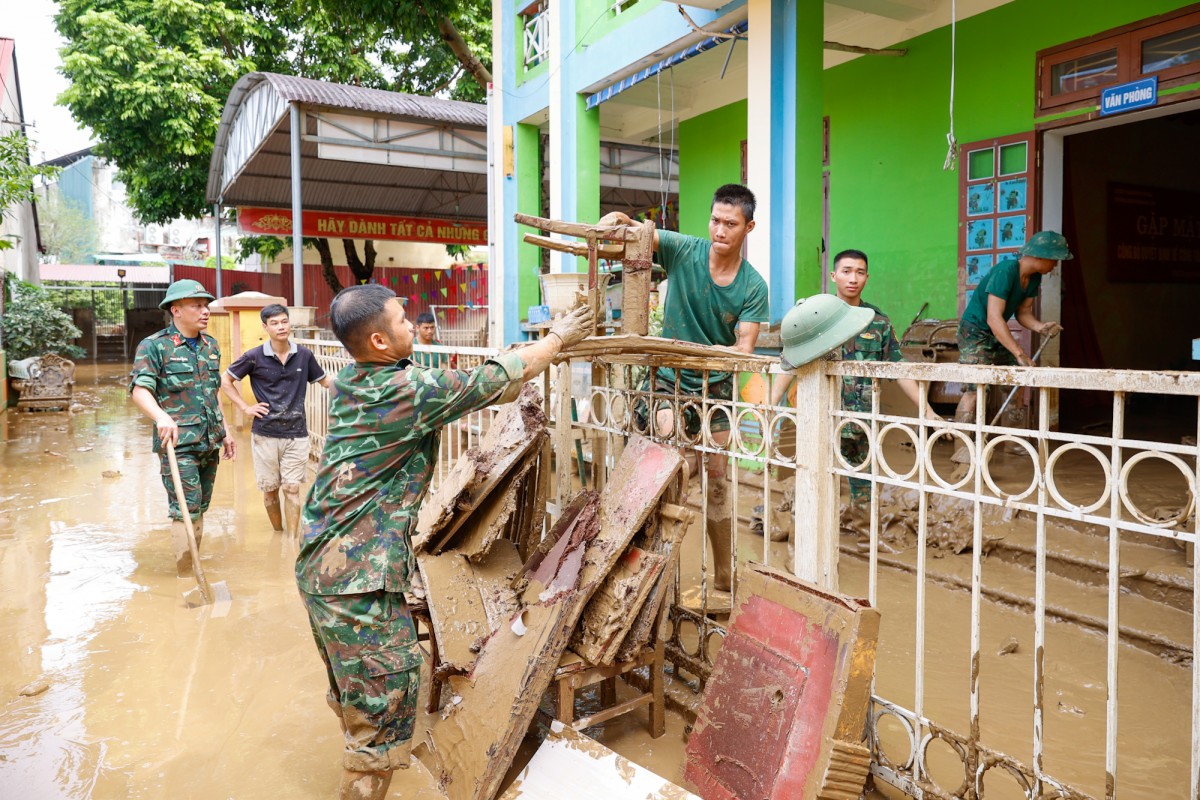 Thủ tướng Phạm Minh Chính đến Yên Bái kiểm tra, chỉ đạo công tác khắc phục thiên tai, lũ lụt