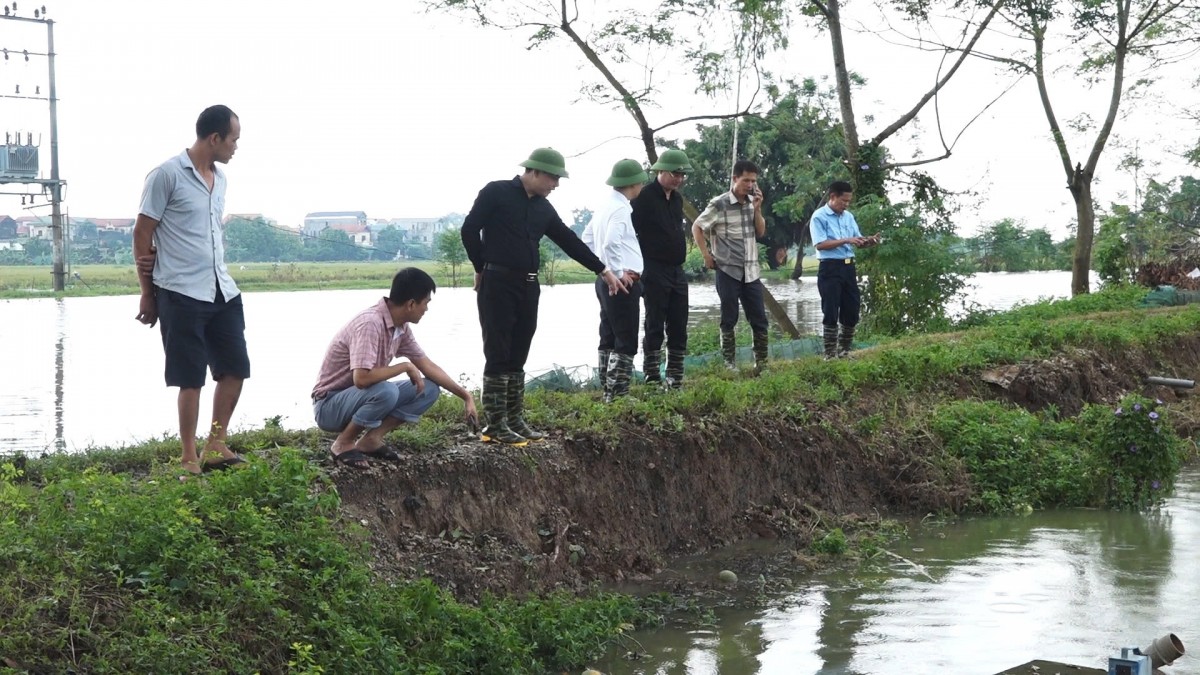 Điểm sạt lở, xung yếu kênh Yên Cốc trên địa bàn xã Đỗ Động. 