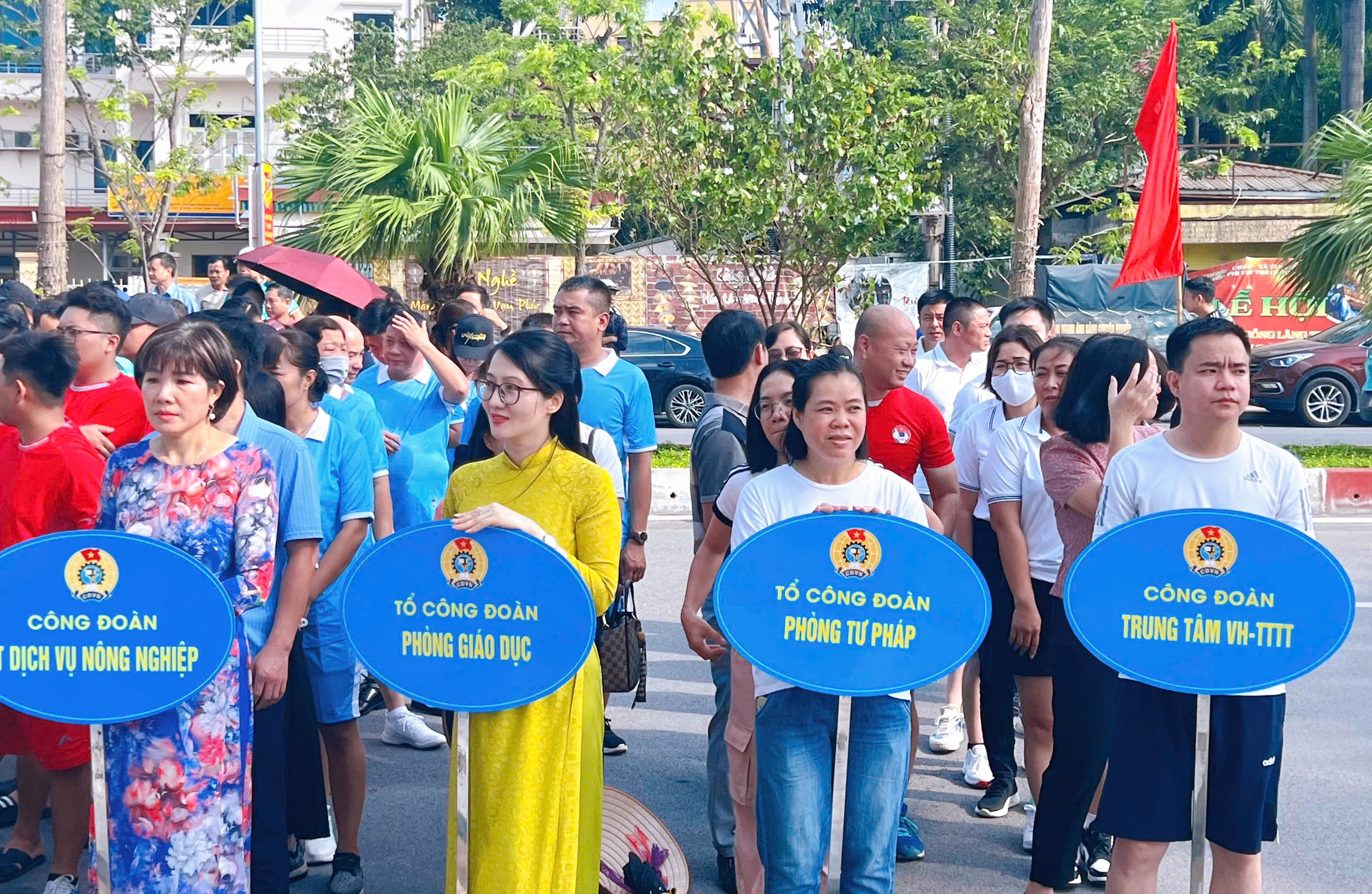 Sôi nổi Hội khỏe Công đoàn UBND huyện Thanh Trì chào mừng 70 năm Giải phóng Thủ đô