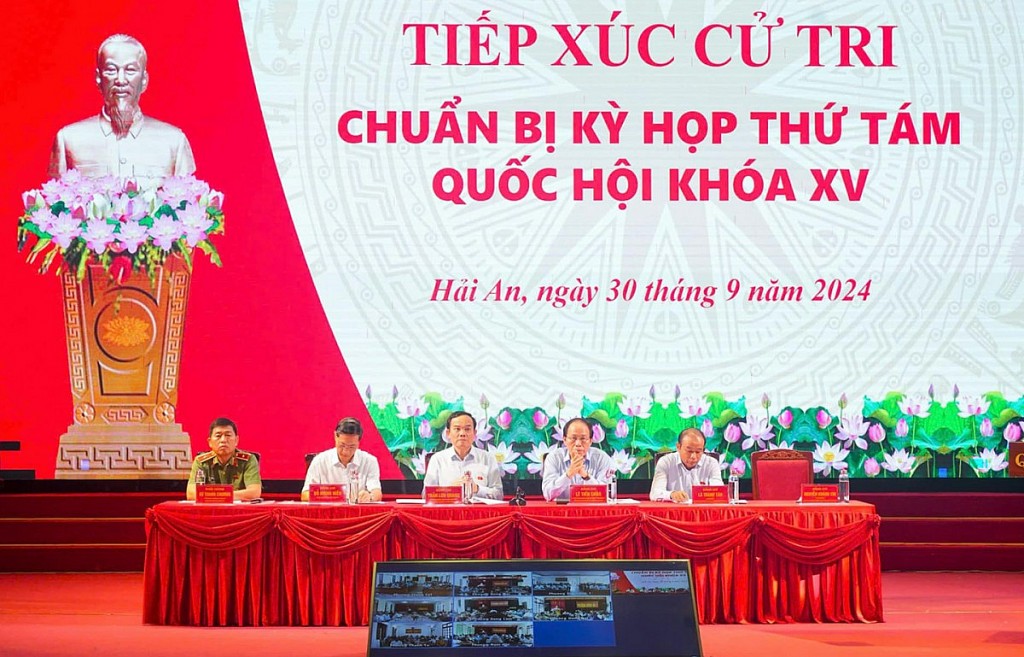 Trưởng ban Kinh tế Trung ương Trần Lưu Quang tiếp xúc cử tri thành phố Hải Phòng