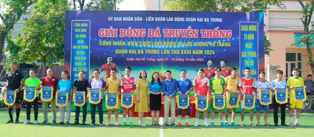 Khai mạc Giải bóng đá CNVCLĐ & LLVT quận Hai Bà Trưng lần thứ XXIII - năm 2024