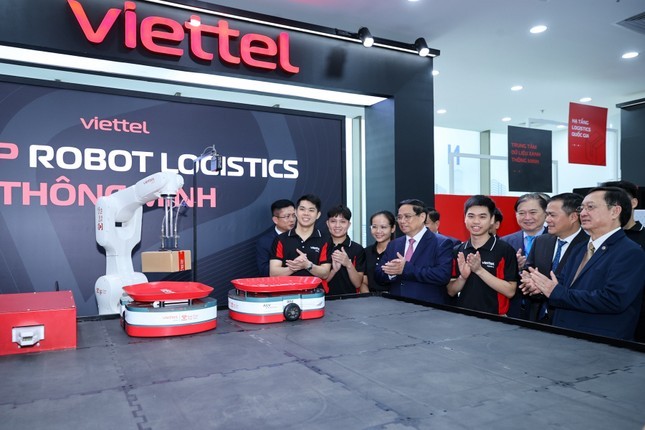 Viettel công bố chuỗi giải pháp tự động hoá logistics