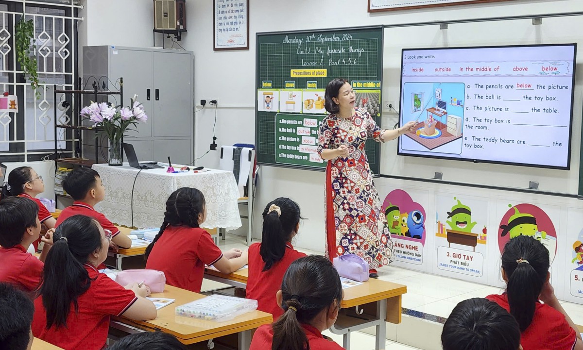 Thời gian qua, các nhà trường đã tích cực ứng dụng công nghệ thông tin trong công tác quản lý, hoạt động dạy và học