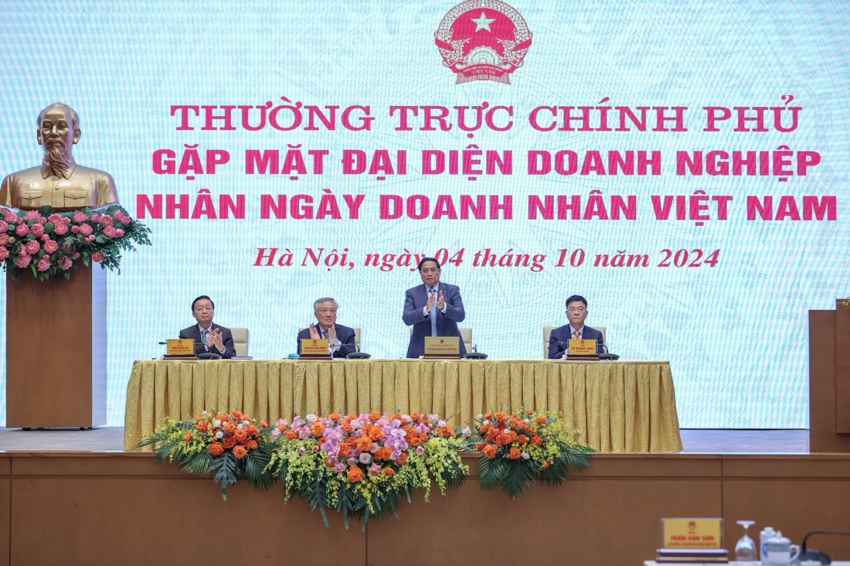 Tri ân, vinh danh doanh nghiệp, doanh nhân đóng góp vào sự phát triển đất nước