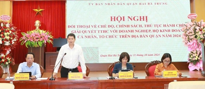 Quận Hai Bà Trưng: Đối thoại giải quyết thủ tục hành chính với hơn 200 doanh nghiệp