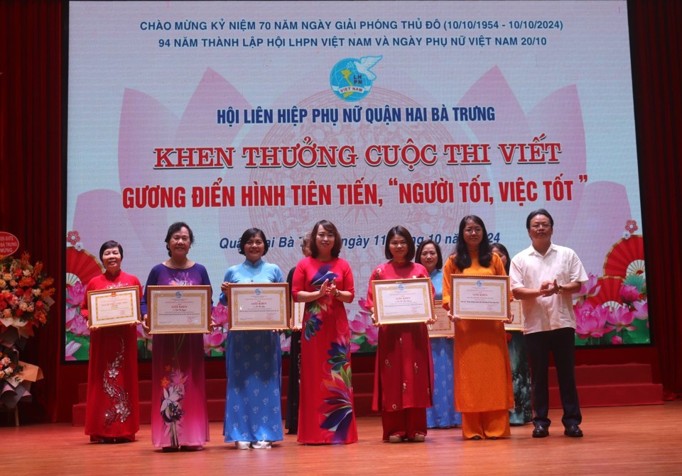 Hội LHPN quận Hai Bà Trưng: Giúp hội viên nâng cao đời sống vật chất và tinh thần