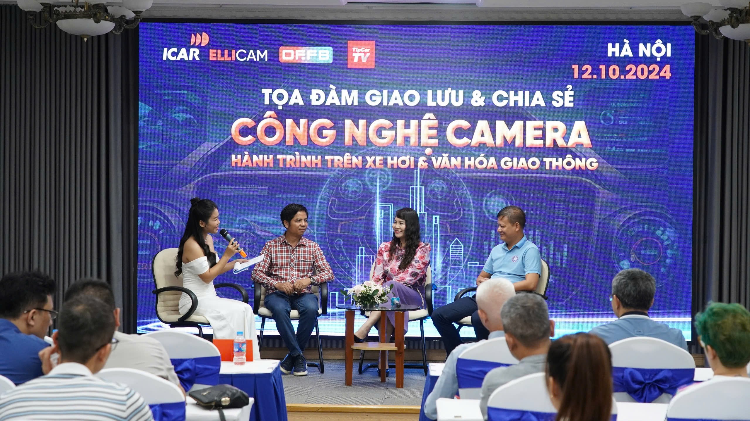 ICAR giới thiệu dòng camera hành trình Ellicam mới