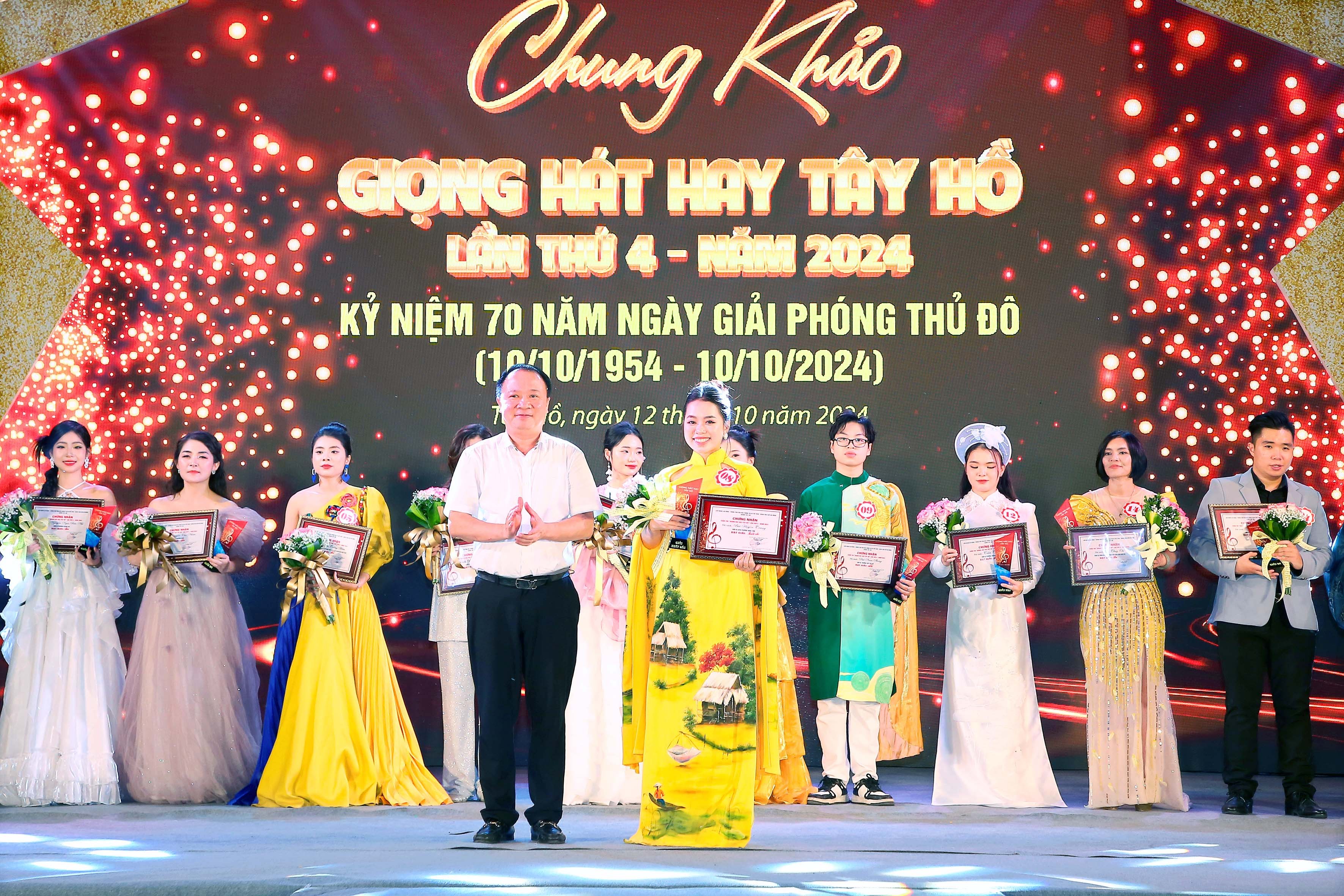 Ấn tượng Chung khảo hội thi “Giọng hát hay Tây Hồ” lần thứ 4 năm 2024