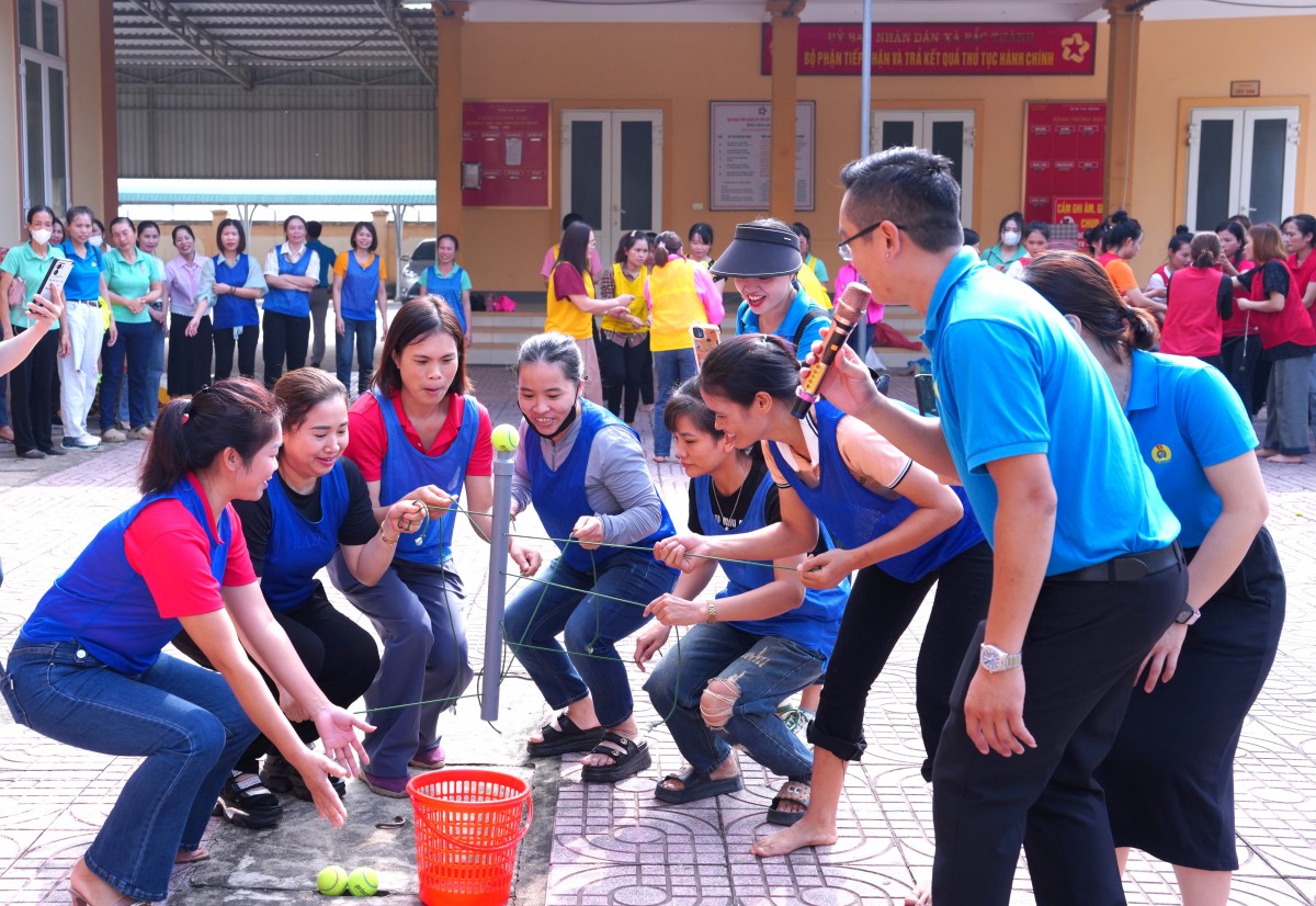 Truyền thông pháp luật cho hơn 300 công nhân lao động huyện Yên Thành