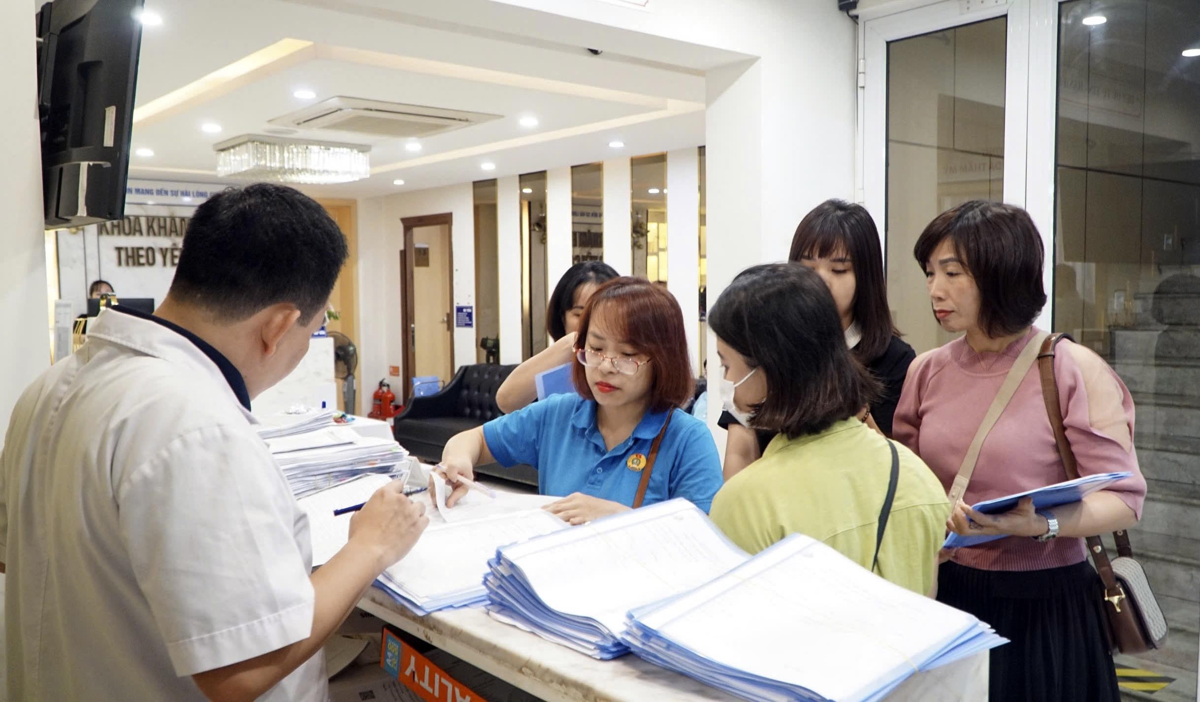 LĐLĐ quận Ba Đình: Quan tâm chăm sóc sức khỏe cho đoàn viên, người lao động