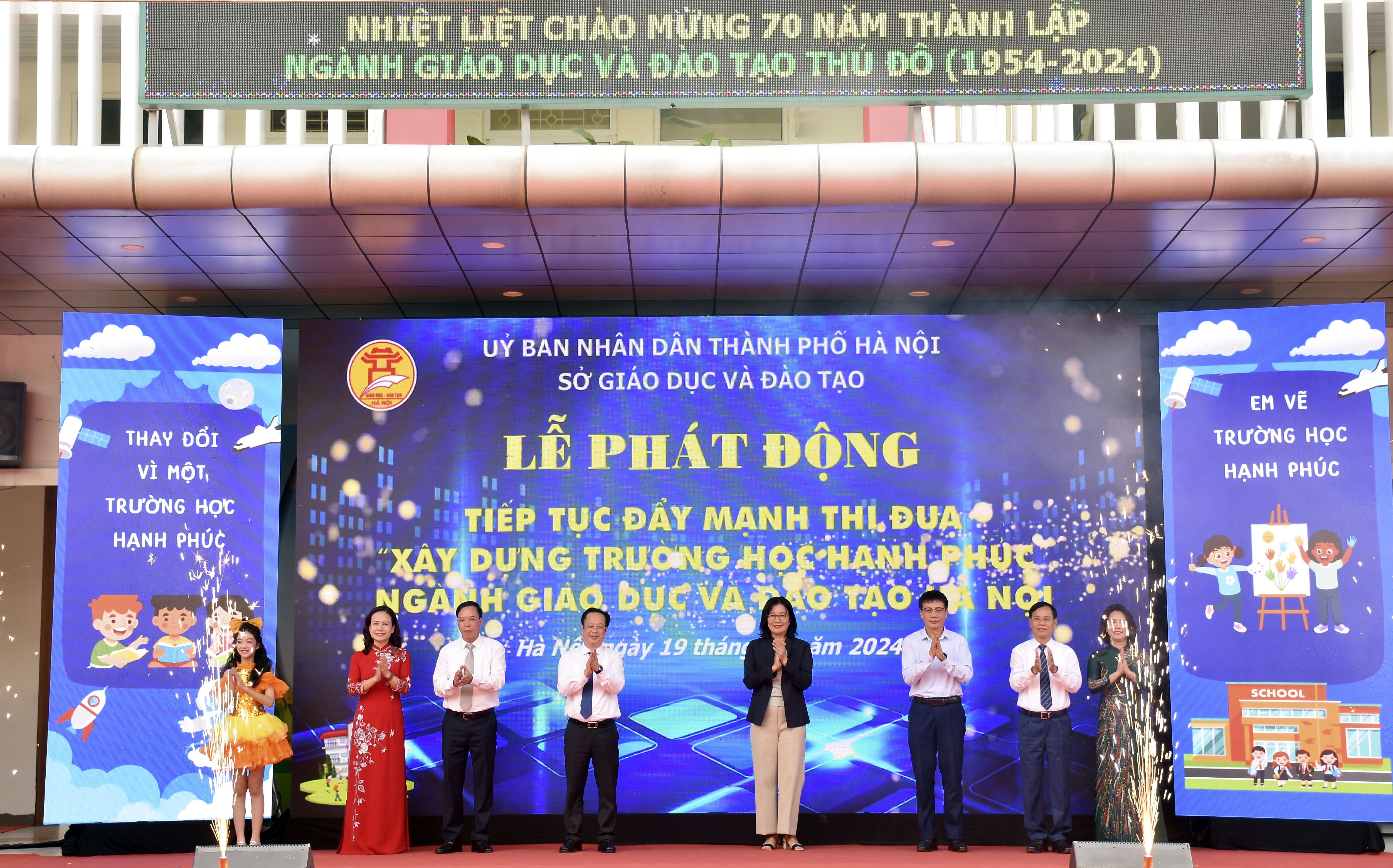 Ngành GD&ĐT Hà Nội đẩy mạnh thi đua xây dựng “Trường học hạnh phúc”