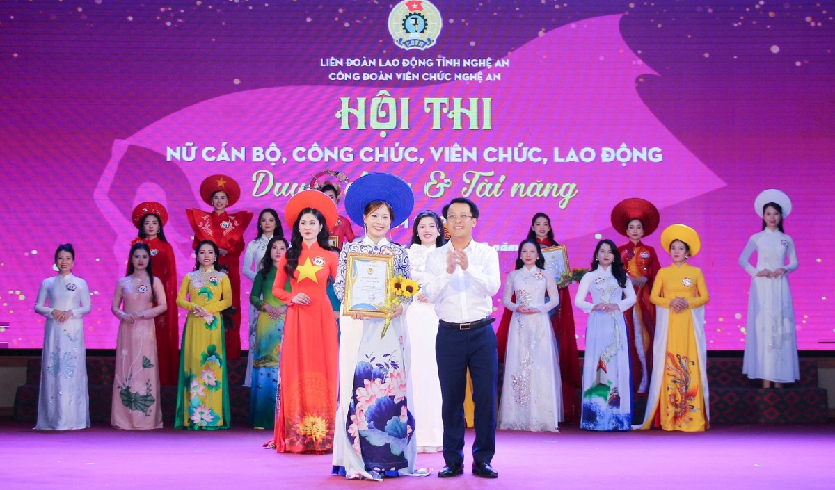 Đặc sắc, ấn tượng Hội thi “Nữ cán bộ, công chức, viên chức duyên dáng và tài năng”