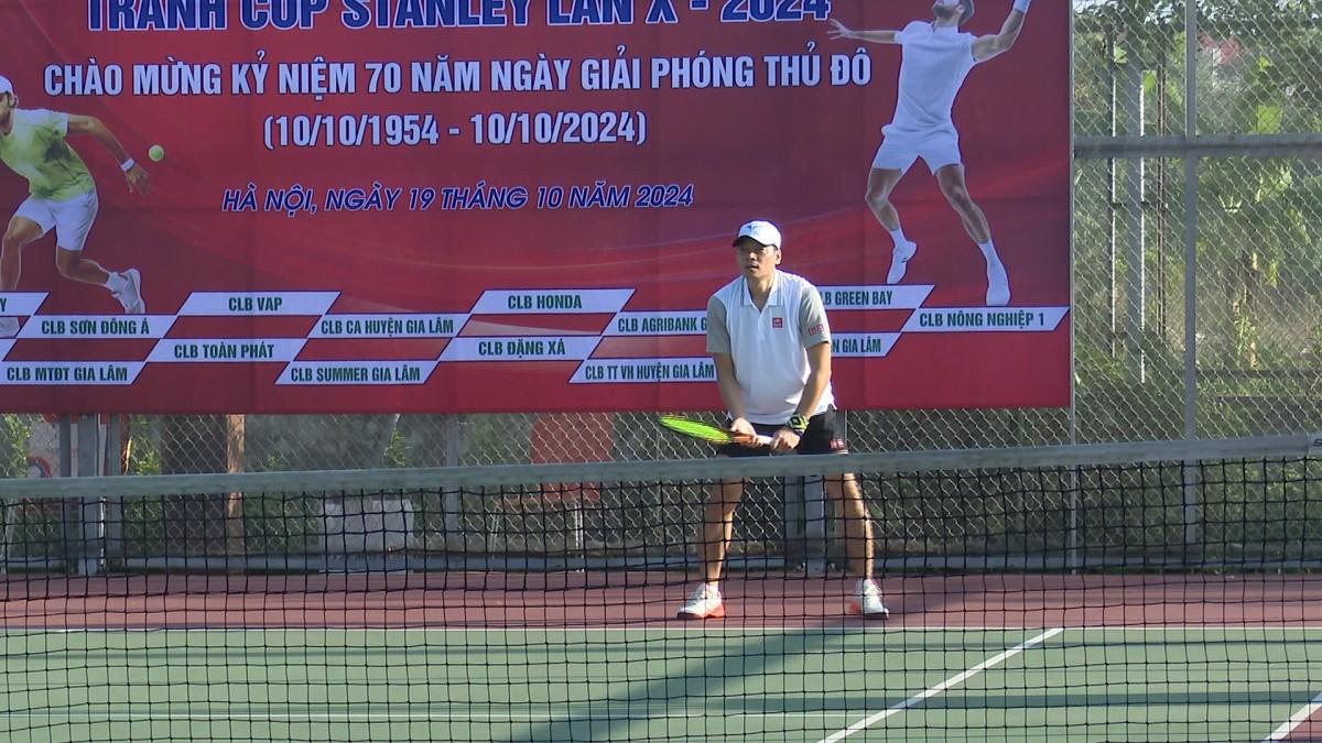 Gia Lâm: Sôi nổi Giải Tennis mở rộng tranh Cúp Stanley lần thứ X