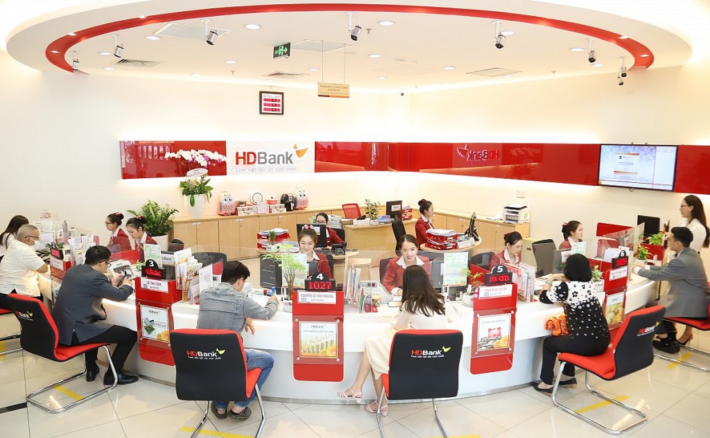 Đẩy mạnh kinh doanh số, HDBank báo lãi vượt 12.650 tỷ đồng