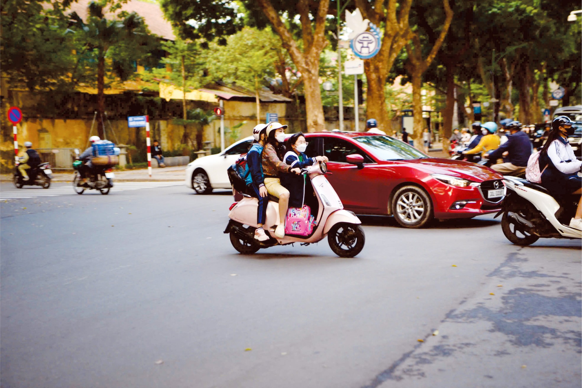 Phát huy hiệu quả mô hình “Cổng trường an toàn giao thông”