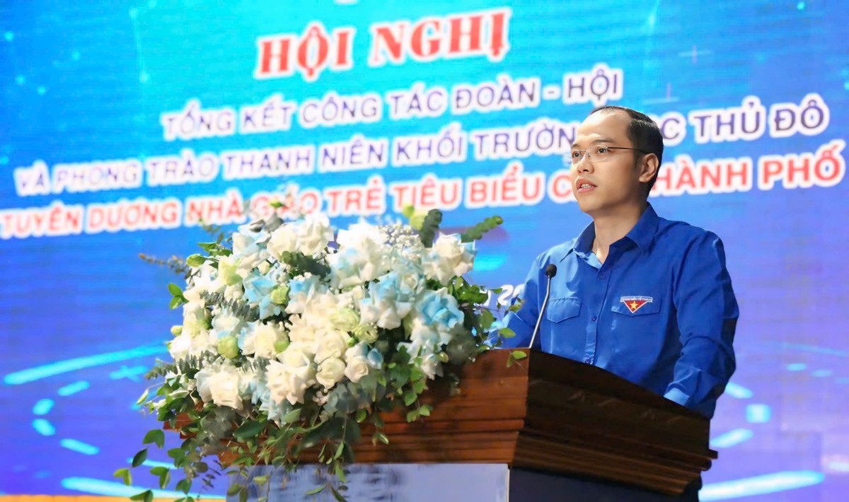 Thành đoàn Hà Nội tuyên dương 32 nhà giáo trẻ Thủ đô tiêu biểu