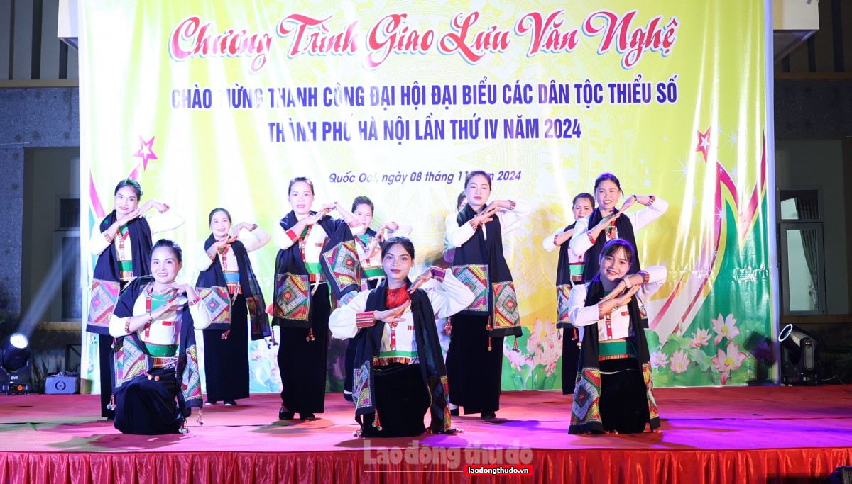 Đặc sắc chương trình văn nghệ chào mừng thành công Đại hội đại biểu các dân tộc thiểu số TP Hà Nội lần thứ IV