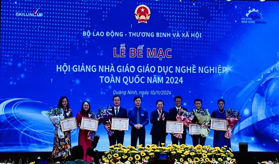 Hà Nội giành giải Nhất toàn đoàn tại Hội giảng nhà giáo giáo dục nghề nghiệp toàn quốc năm 2024