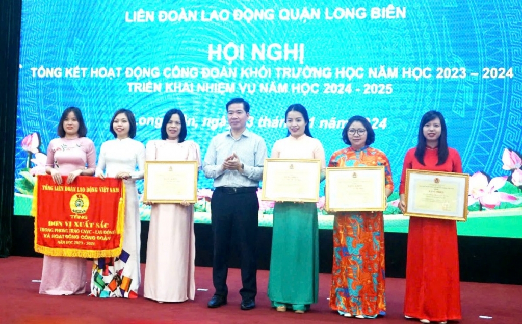 Hoạt động công đoàn khối Giáo dục quận Long Biên: Thiết thực, hiệu quả vì đoàn viên