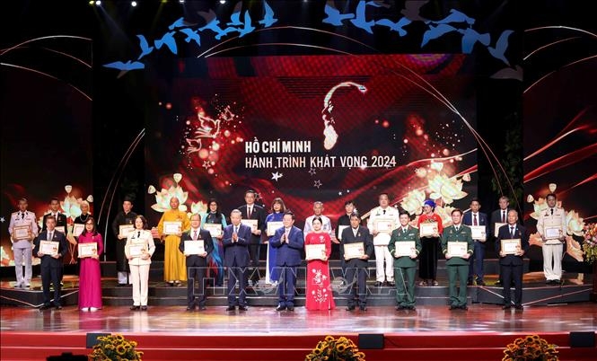 Tổng Bí thư Tô Lâm dự Chương trình "Hồ Chí Minh - Hành trình khát vọng 2024"