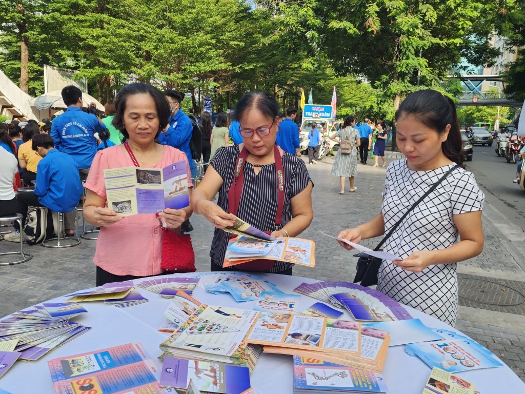 Tôn vinh giá trị và vị thế của trẻ em gái, thúc đẩy bình đẳng giới