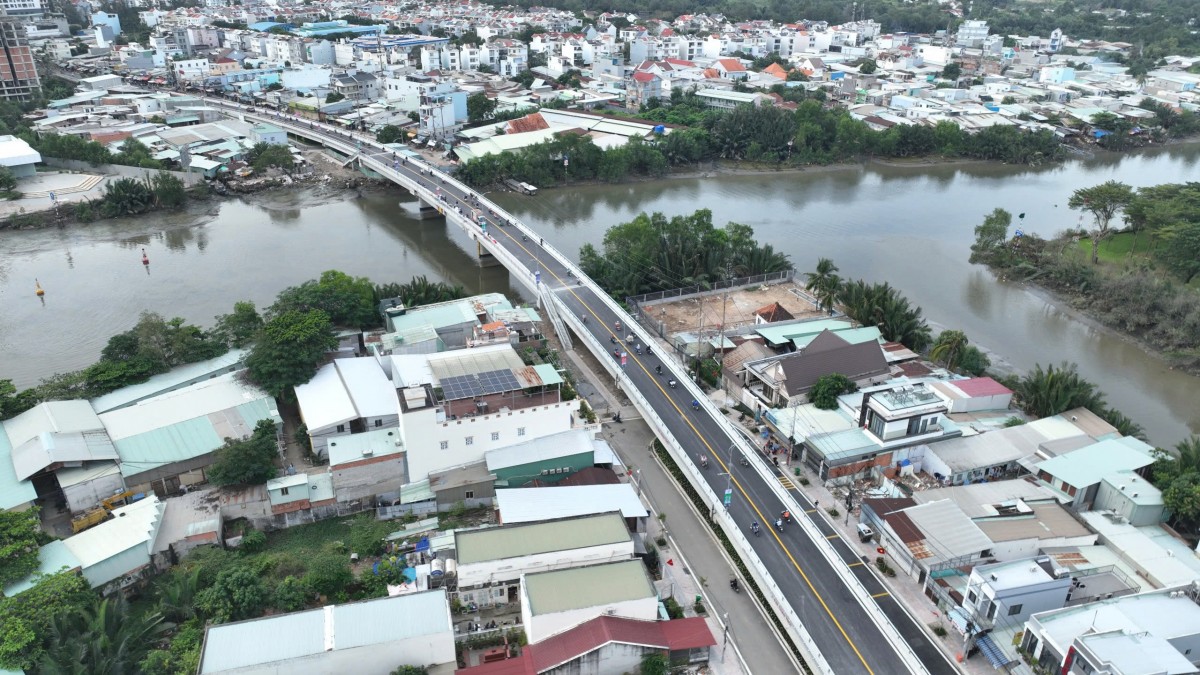 TP.HCM: Thông xe cầu Rạch Đỉa thúc đẩy phát triển kinh tế phía Nam