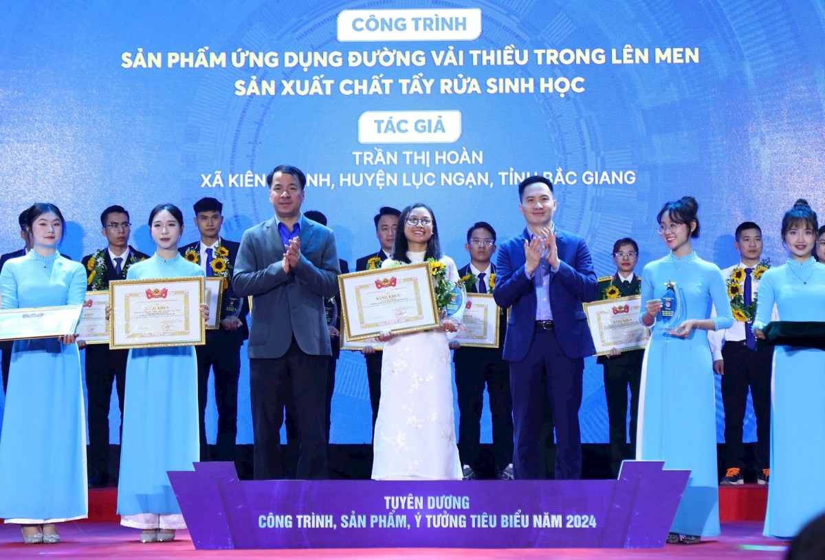 Vinh danh 23 công trình, giải pháp, sản phẩm sáng tạo, sáng kiến