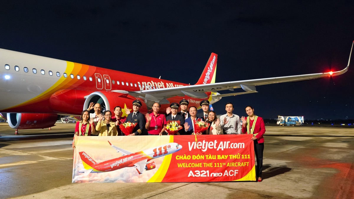 Vietjet tiếp tục nhận tàu bay mới những tháng cuối năm 2024, mở rộng đội tàu bay hiện đại