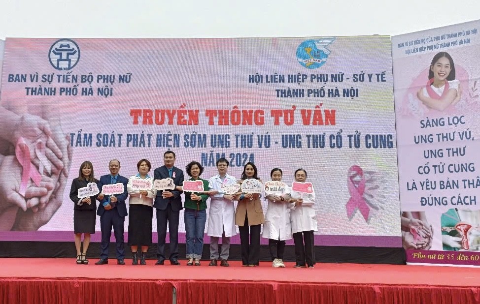 Truyền thông, khám tầm soát ung thư cho hơn 1.000 công nhân lao động