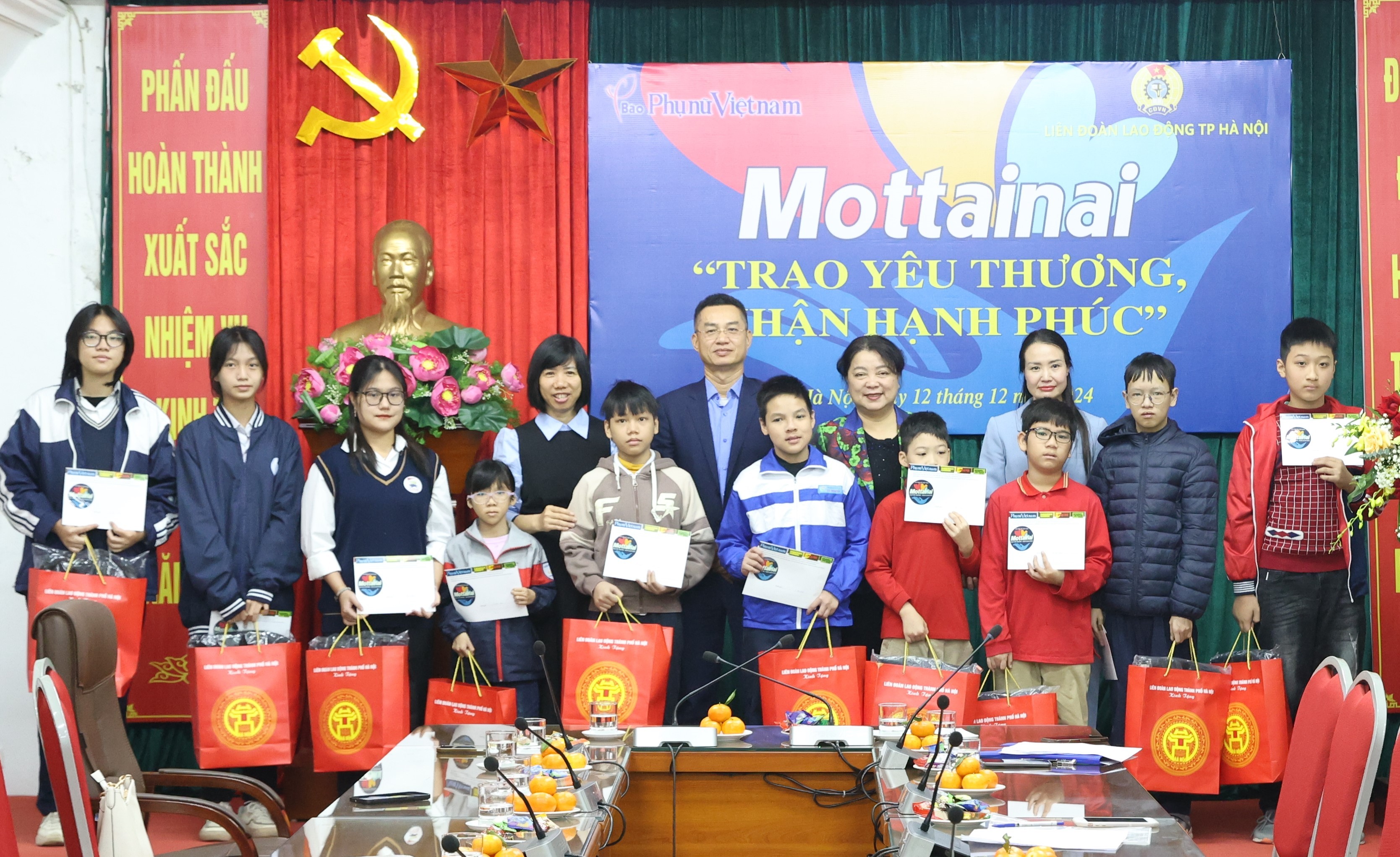 Trao học bổng Mottainai cho con công nhân lao động ngành Xây dựng Hà Nội