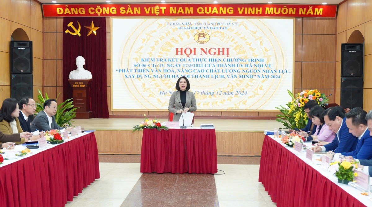 Phó Chủ tịch UBND Thành phố Vũ Thu Hà phát biểu tại Hội nghị.