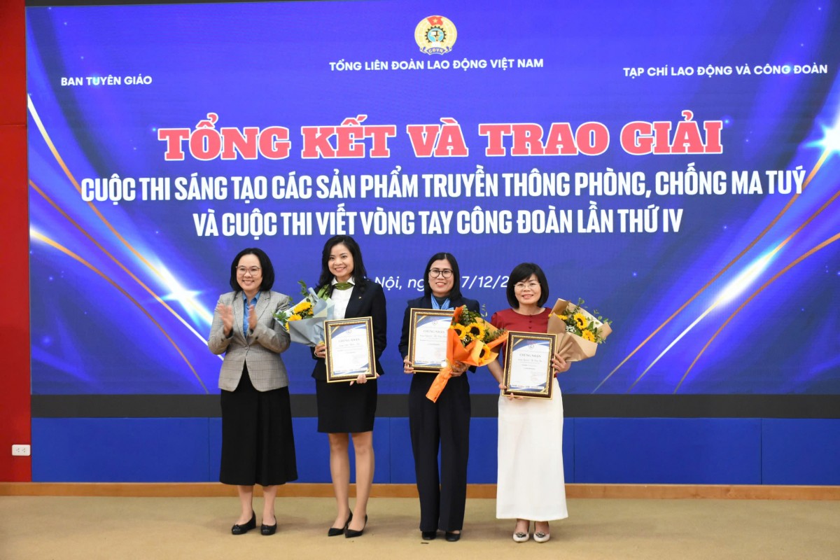 Trao giải 2 cuộc thi về “Vòng tay Công đoàn” và phòng, chống ma túy