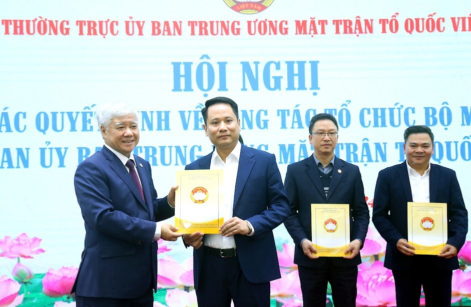 Báo Đại Đoàn Kết có Tổng Biên tập và Phó Tổng Biên tập mới