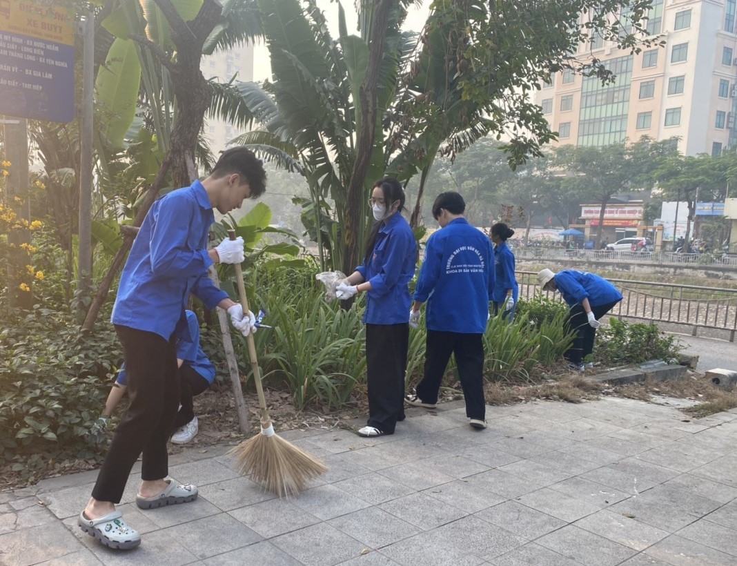 Chung tay vì môi trường xanh, sạch, đẹp của Thủ đô