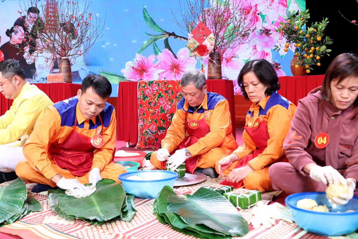 TRỰC TUYẾN: Công nhân, viên chức, lao động Thủ đô vui đón "Tết sum vầy - Xuân ơn Đảng"