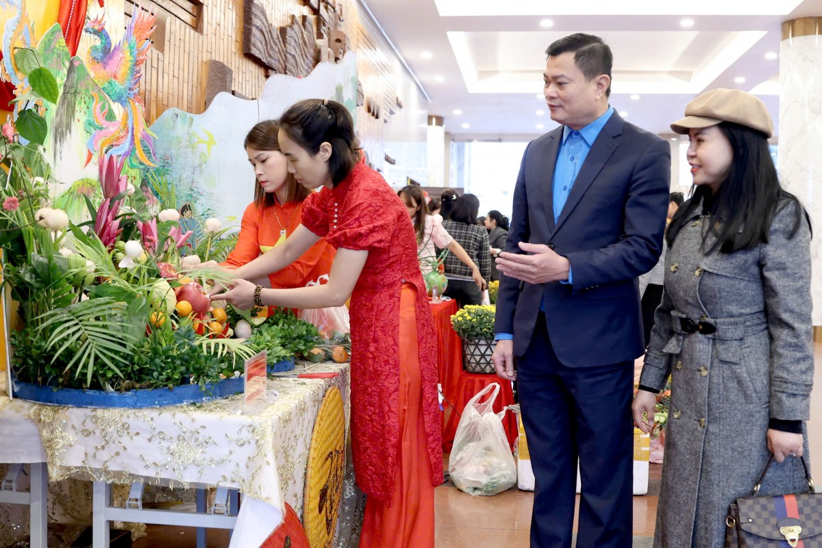 TRỰC TUYẾN: Công nhân, viên chức, lao động Thủ đô vui đón "Tết sum vầy - Xuân ơn Đảng"