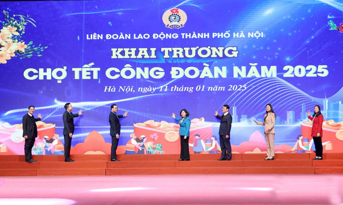 TRỰC TUYẾN: Công nhân, viên chức, lao động Thủ đô vui đón "Tết sum vầy - Xuân ơn Đảng"