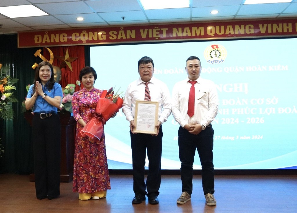 LĐLĐ quận Hoàn Kiếm hoàn thành vượt chỉ tiêu phát triển đoàn viên, thành lập Công đoàn cơ sở