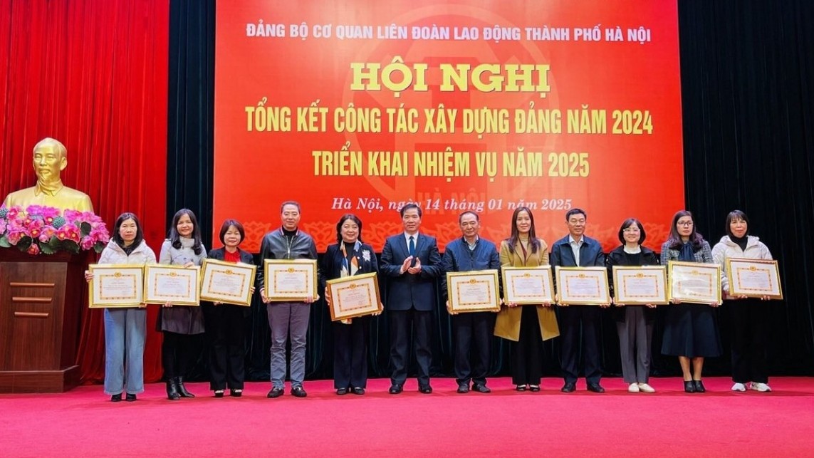 Đảng bộ Cơ quan LĐLĐ thành phố Hà Nội tổng kết công tác xây dựng Đảng năm 2024