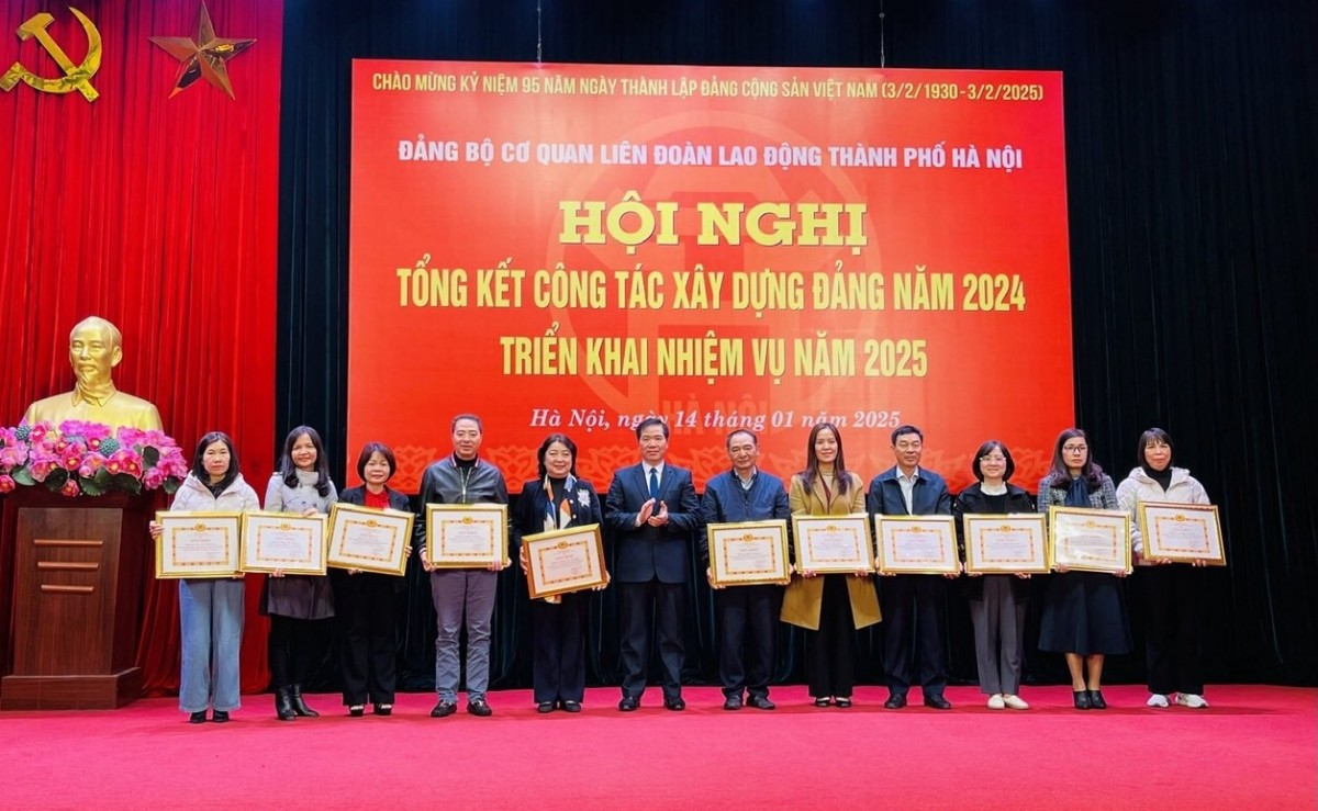 Đảng bộ Cơ quan LĐLĐ thành phố Hà Nội tổng kết công tác xây dựng Đảng năm 2024