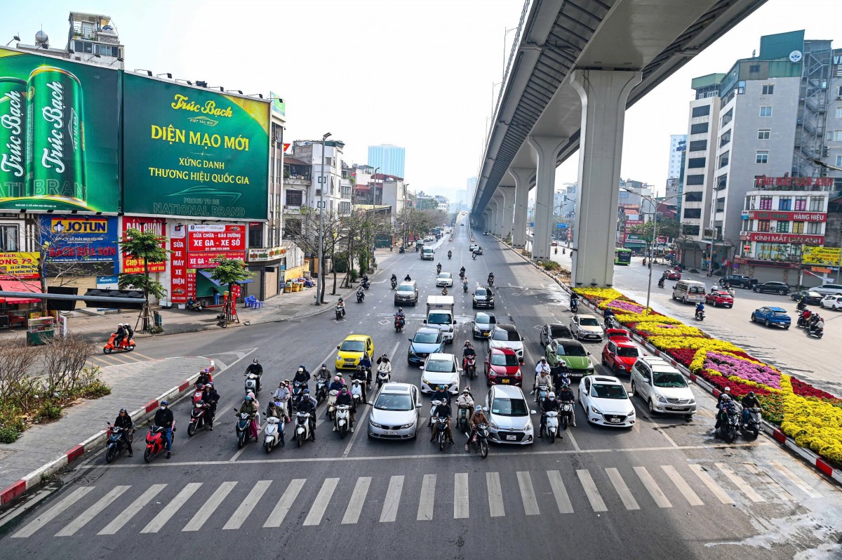 Hà Nội: Chuyển biến giao thông đáng ghi nhận những ngày đầu Xuân Ất Tỵ